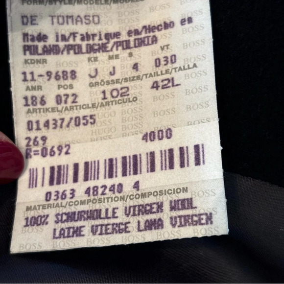 Hugo Boss Men’s De Tomaso 100% Virgin Wool Coat in Black, size 42L - Picture 3 of 16